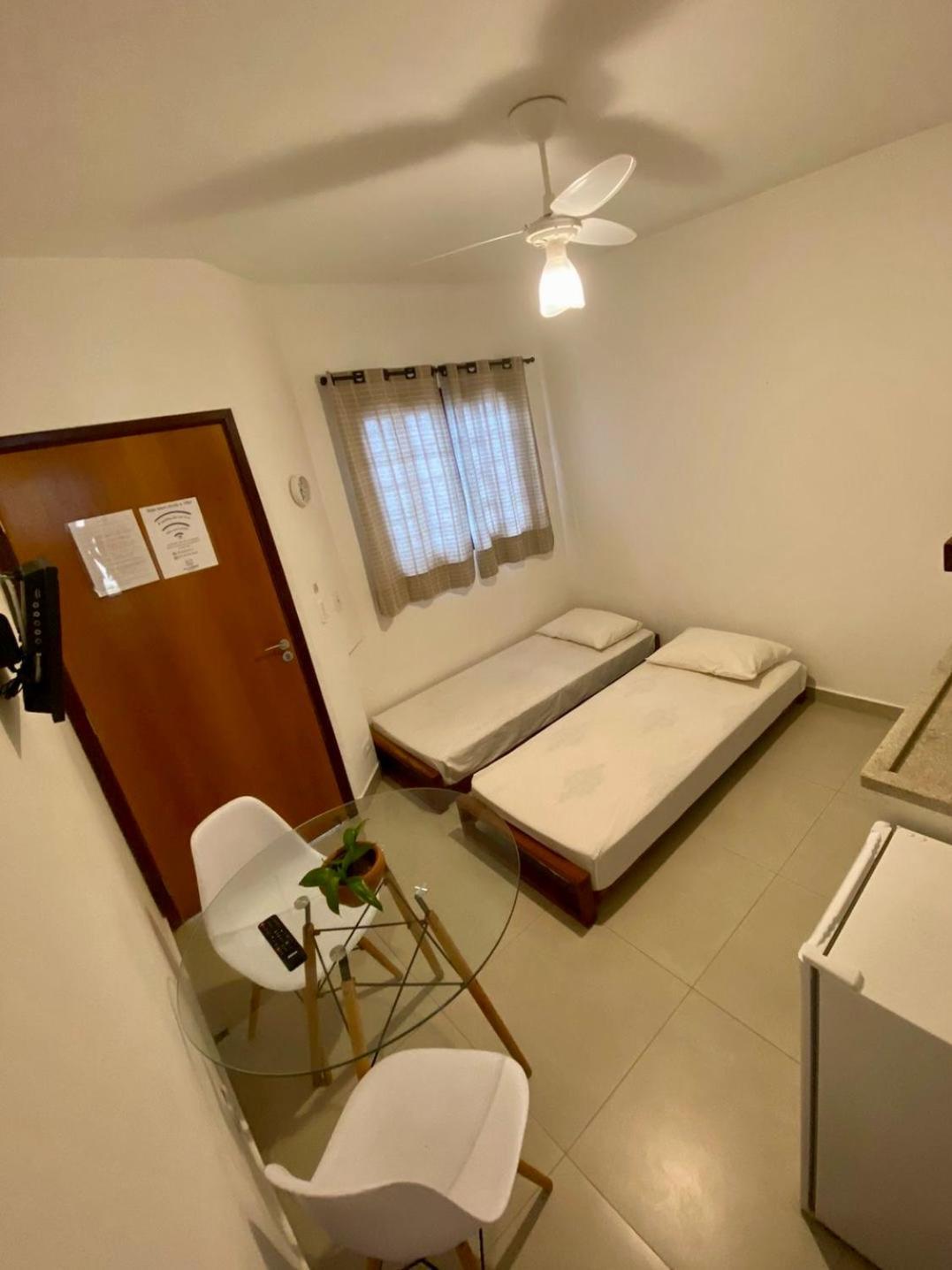 Vila Lorenzi & Apartamentos 乌巴图巴 外观 照片